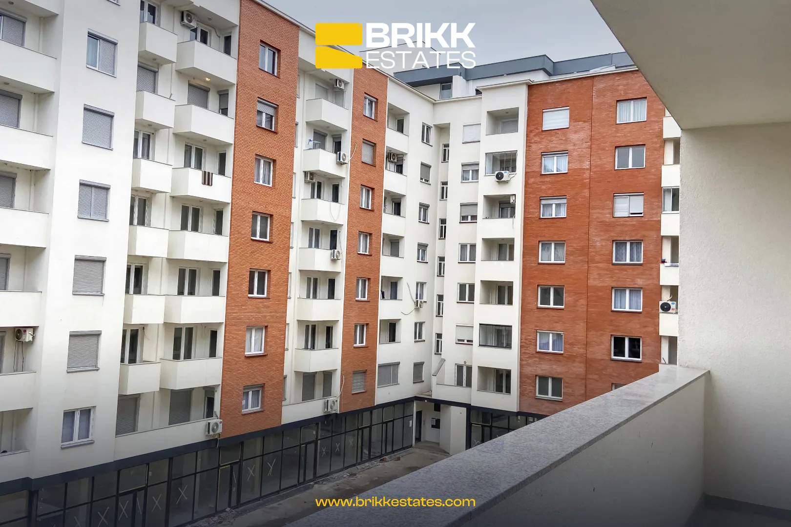 Banesë në shitje në Rrugën Hajrullah Zymi, Fushë Kosovë — foto 3 (3)