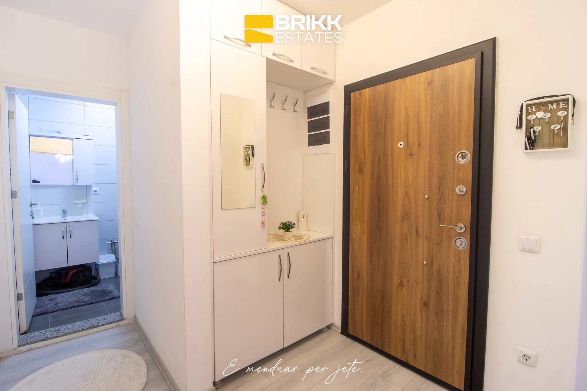 Banesë e mobiluar në shitje në Hira Residence — foto 6 (6)