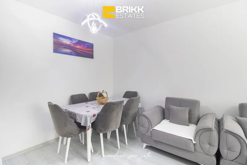 Banesë e mobiluar në shitje në Hira Residence — foto 2