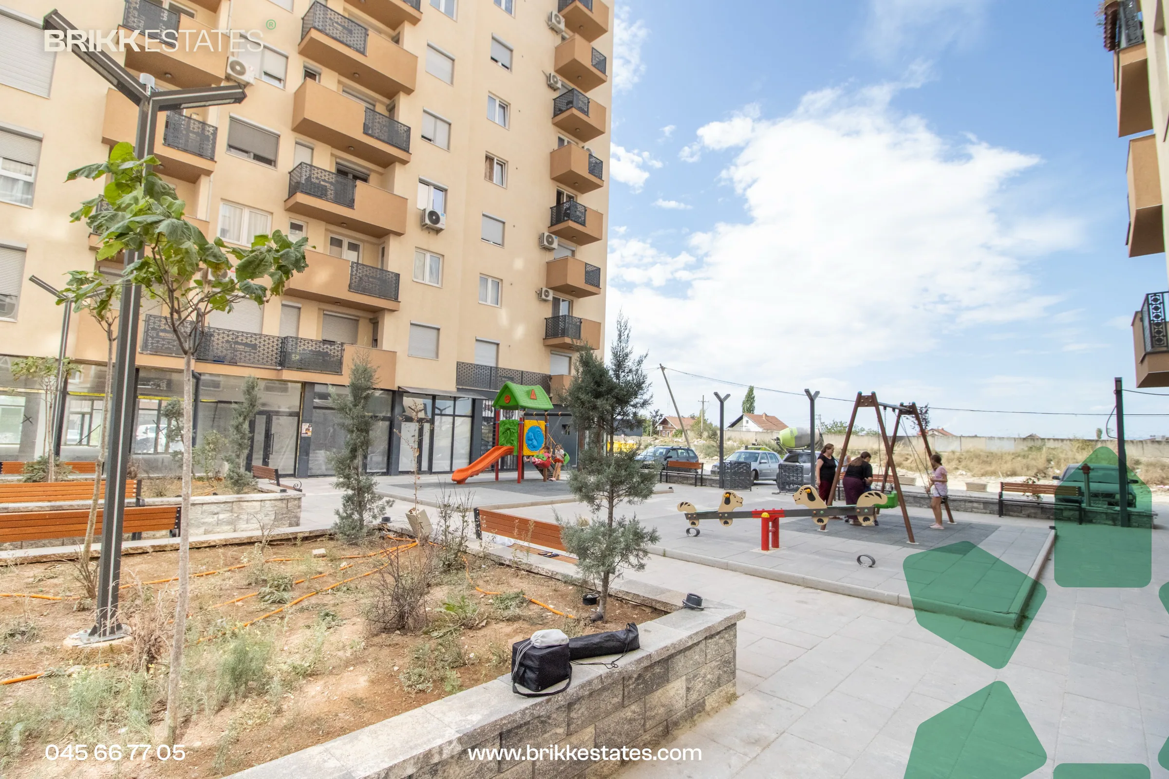 Banesë e mobiluar në shitje në Rrugën Pajazit Islami — foto 10 (10)