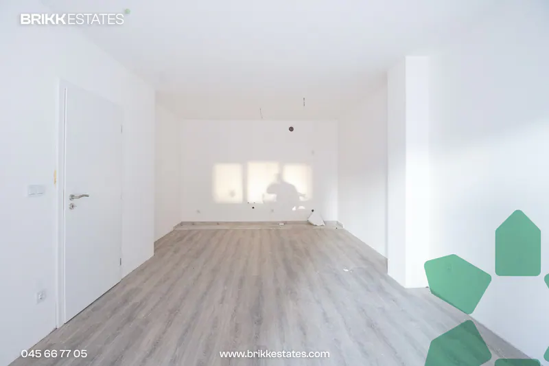 Banesë në shitje në Eliza C, Rruga Arbëria — foto 3