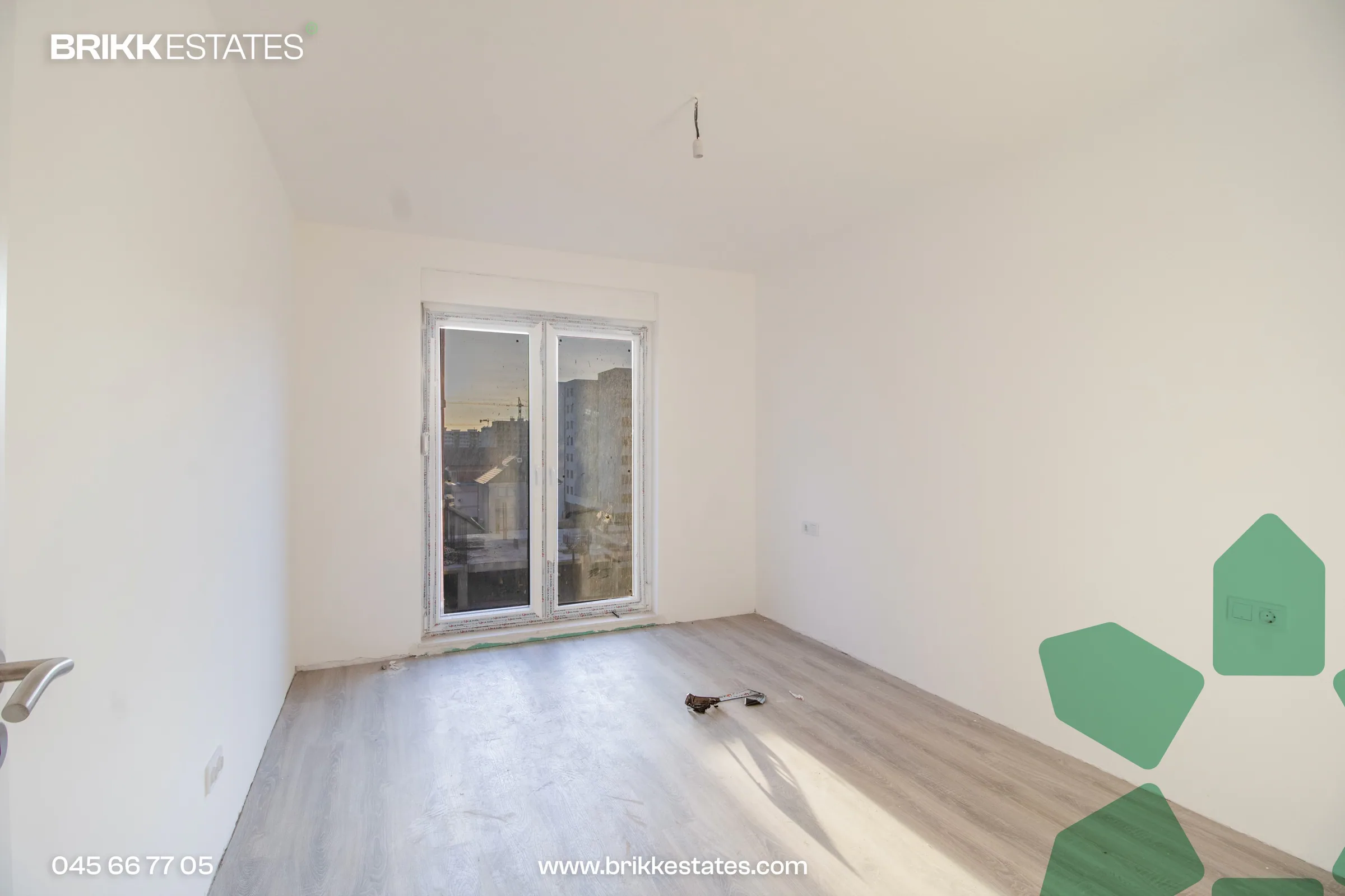 Banesë në shitje në Eliza C, Rruga Arbëria — foto 6 (6)